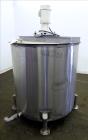 Used Tank, Approximately 320 Gallons, 304 Stainless Steel, Vertical. Approximately 45