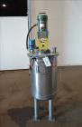 Used Tank, Approximately 40 Gallons, 304 Stainless Steel, Vertical. 20