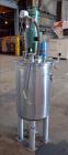 Used Tank, Approximately 40 Gallons, 304 Stainless Steel, Vertical. 20