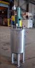 Used Tank, Approximately 40 Gallons, 304 Stainless Steel, Vertical. 20
