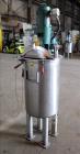 Used Tank, Approximately 40 Gallons, 304 Stainless Steel, Vertical.