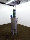 Used- Tank, Approximately 40 Gallons, 304 Stainless Steel, Vertical. 20