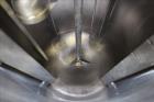 Used Tank, Approximately 40 Gallons, 304 Stainless Steel, Vertical. 20