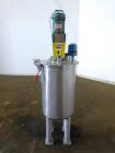Used Tank, Approximately 40 Gallons, 304 Stainless Steel, Vertical. 20