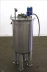 Used Tank, Approximately 40 Gallons, 304 Stainless Steel, Vertical. 20