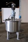 Used Tank, Approximately 120 Gallons, 304 Stainless Steel, Vertical. 40