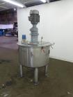Used Tank, Approximately 120 Gallons, 304 Stainless Steel, Vertical. 40
