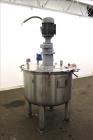 Used- Tank, Approximately 120 Gallons, 304 Stainless Steel, Vertical. 40