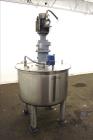 Used Tank, Approximately 120 Gallons, 304 Stainless Steel, Vertical. 40