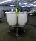 Used Tank, Approximately 350 Gallons, 304 Stainless Steel, Vertical. 60