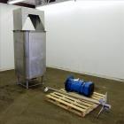 Used Custom Mixing Tank, 220 Gallons, 304 Stainless Steel, Vertical.