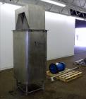 Used Custom Mixing Tank, 220 Gallons, 304 Stainless Steel, Vertical.