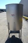 Used Tank, Approximately 200 Gallon, 304 Stainless Steel, Vertical. 36