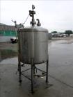 Used Tank, Approximate 150 Gallon, 304 Stainless Steel, Vertical. Approximate 38