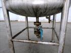 Used Tank, Approximate 120 Gallon, 304 Stainless Steel, Vertical. Approximate 30