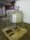 Used Mix Tank, Approximately 100 Gallon, 316 Stainless Steel, Vertical.