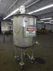 Used Tank, Approximately 200 Gallon, 304 Stainless Steel. Vertical.