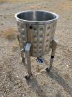 Used- Jacketed Tank, Approximate 20 Gallon, Stainless Steel, Vertical. Approximate 18