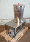 USED: Mix tank, approximate 25 gallon, stainless steel. Non-jacketed chamber 17-1/2