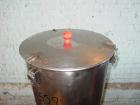 USED: Mix tank, approximate 25 gallon, stainless steel. Non-jacketed chamber 17-1/2