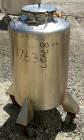 USED: Tank, 25 gallon, 304 stainless steel, vertical. 18