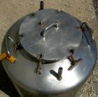 USED: Tank, 25 gallon, 304 stainless steel, vertical. 18