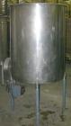 USED: Tank, 225 gallon, 304 stainless steel, vertical. 38