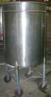 USED: Tank, 225 gallon, 304 stainless steel, vertical. 38