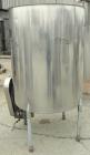 USED: Tank, 225 gallon, 304 stainless steel, vertical. 38