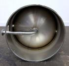 Used Alloy Products Pressure Tank, 33 Gallon, 316L Stainless Steel, Vertical. 17.71” Diameter x 29” straight side. Dished top and bottom. Internal rated Full Vacuum to 85 psi at -20 to 350 degrees F....