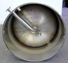 Used Alloy Products Pressure Tank, 33 Gallon, 316L Stainless Steel, Vertical. 17.71” Diameter x 29” straight side. Dished top and bottom. Internal rated Full Vacuum to 85 psi at -20 to 350 degrees F....