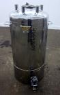 Used Alloy Products Pressure Tank, 25 Gallon, 316L Stainless Steel, Vertical. Approximate 18” diameter x 24” straight side. Dished top and bottom. Internal rated 95 psi at -20 to 100 degrees F. Openi...