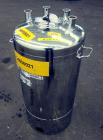 Used Alloy Products Pressure Tank, 25 Gallon, 316L Stainless Steel, Vertical. Approximate 18” diameter x 24” straight side. Dished top and bottom. Internal rated 95 psi at -20 to 100 degrees F. Openi...