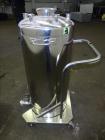 Used Alloy Products Pressure Tank, 30 Gallon, 316L Stainless Steel, Vertical. Approximate 18
