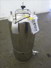 Used Alloy Products Pressure Tank, 6 Gallon, 316L Stainless Steel, Vertical. Approximate 12