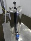 Used- Alloy Products Pressure Tank, 2 Gallon, 316 Stainless Steel, Vertical. Approximate 9