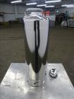 Unused- Alloy Products Pressure Tank, 6 Gallon, 316L Stainless Steel, Vertical. Approximately 9