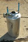 USED: Alloy Products pressure tank, 8 gallon, 304 stainless steel, vertical. 12