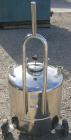 USED: Alloy Products pressure tank, 13 gallon, 316 stainless steel, vertical. 18