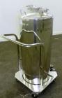 Used Alloy Products Pressure Tank, 36.99 Gallon (140 Liter), 316L Stainless Steel, Vertical.17.74’’ Diameter x 29