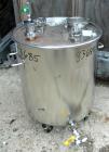 USED: Bolz Tank, 20 gallon, 304 stainless steel, vertical. 17-3/4