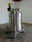 Used Cherry Burrell 700 Liter / 184 gallon Reactor, Stainless Steel.