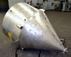 Used Custom Metalcraft Tank, 200 Gallon, 304 Stainless Steel, Vertical. 48' Diameter x 26
