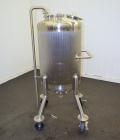 Used- Feldmeier Pressure Tank, 200 liter (52.8 gallon), 316 L stainless steel, vertical. Approximately 24