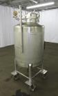 Used Four Corp Pressure Tank, Approximately 100 Gallons, 316 Stainless Steel, V