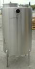 Used Hartel Tank, 200 Gallon, 304 Stainless Steel, Vertical. 36