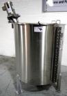 Used 1000 Liter Stainless Steel Lee Tank, Model 1000LSS