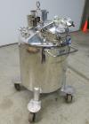 Used- Lee Industries Pressure Mix Tank, 200 Liter, Model 200 LDBT