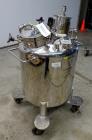 Used- Lee Industries Pressure Mix Tank, 200 Liter, Model 200 LDBT