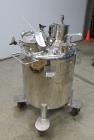 Used- Lee Industries Pressure Mix Tank, 200 Liter, Model 200 LDBT